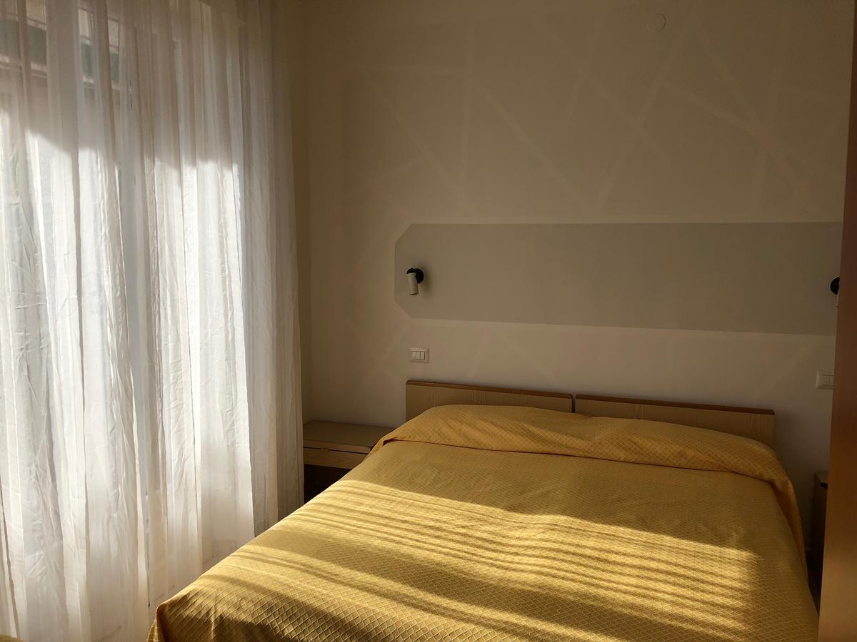 Hotel Solidago Arma di Taggia Luaran gambar