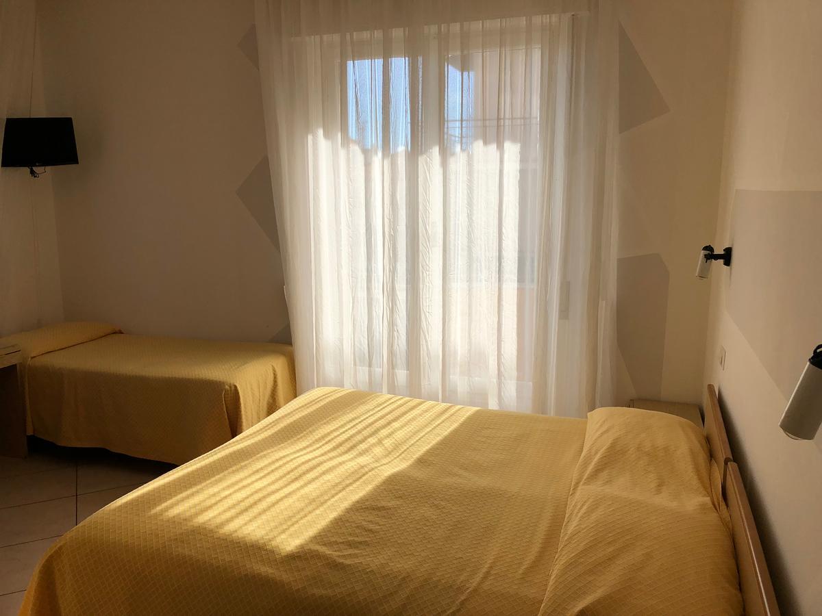 Hotel Solidago Arma di Taggia Luaran gambar