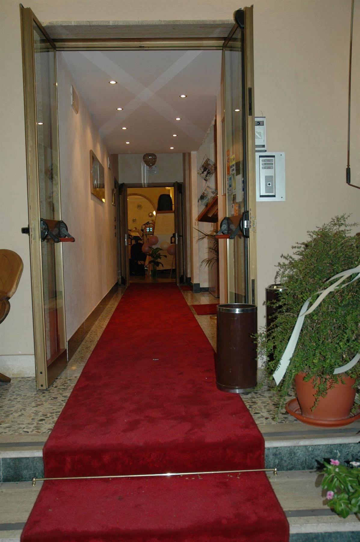 Hotel Solidago Arma di Taggia Luaran gambar